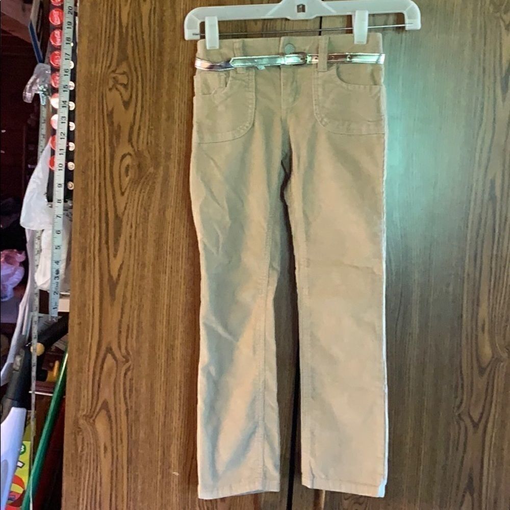 🔥5/20🔥 Old Navy Corduroys Sz 6